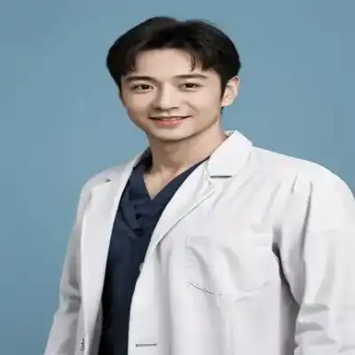 杨春旭